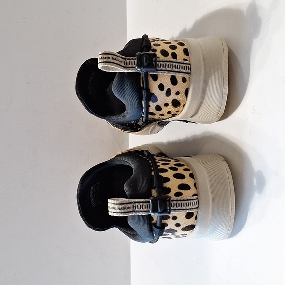Mark Nason Mayfair Black Animal Print Slip-on Casual Tennis Shoe Sneakers Sz.6.5 - Picture 8 of 11